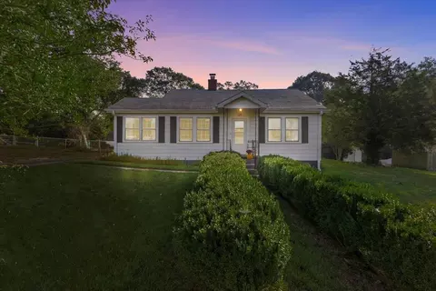 109 Patterson Rd, Greer, SC 29651