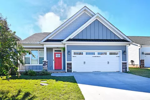 128 Cherrybark Ln, Taylors, SC 29687