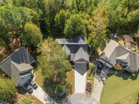 911 Catan Ct, Moore, SC 29369 photo 2