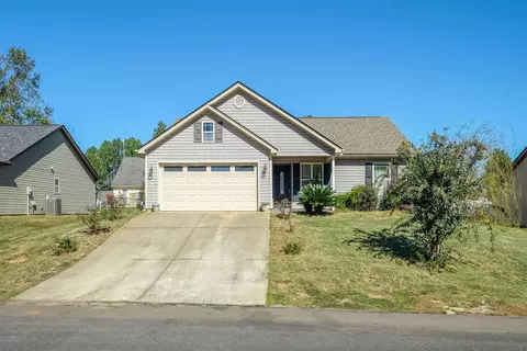 451 Blairwood Ct, Spartanburg, SC 29303
