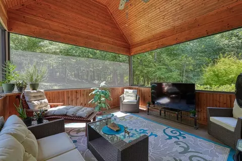 42 Forest Ridge Ln, Tryon, NC 28782 photo 13