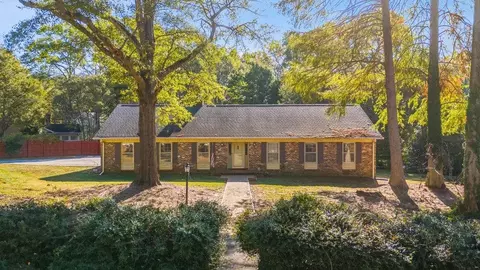 656 Perrin Dr, Spartanburg, SC 29307