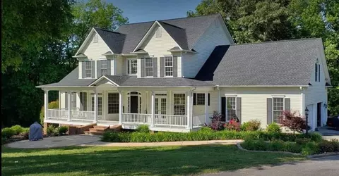 288 West Rd, Roebuck, SC 29376