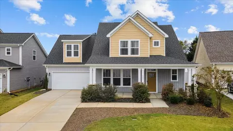 111 Fenwick Dr, Woodruff, SC 29388