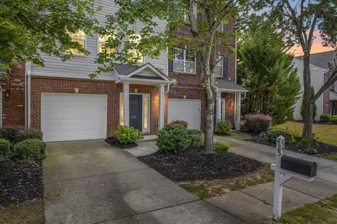 425 Woodbark Ct, Mauldin, SC 29662