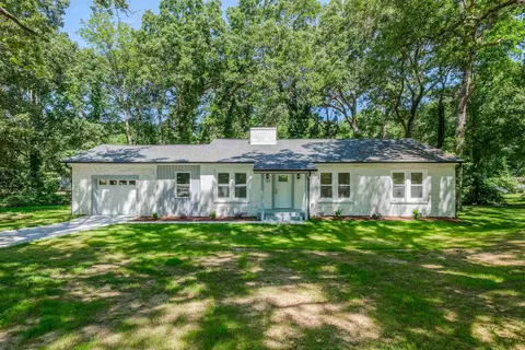 107 Love Springs Rd, Cowpens, SC 29330