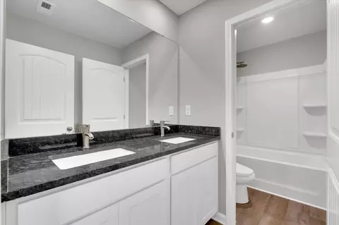 Bath - 3100 Emberly Dr, Roebuck, SC 29376 photo 4 of 4
