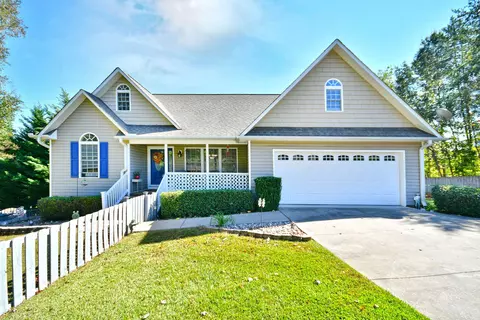 320 Beleshere Dr, Inman, SC 29349