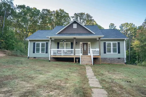 897 Rolling Meadows Rd, Gray Court, SC 29645