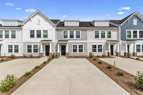 655 Blossom Run, Spartanburg, SC 29307