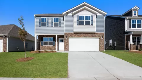 921 Pineland Dr, Woodruff, SC 29388