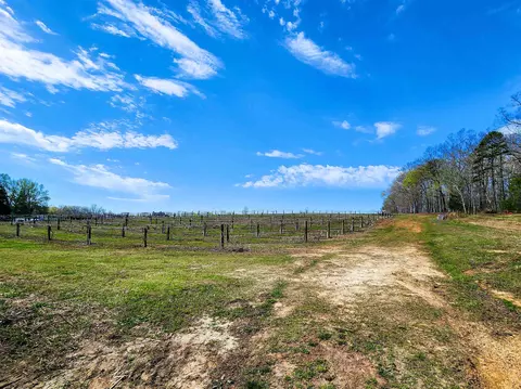 310 Sarratt Creek Rd, Gaffney, SC 29341