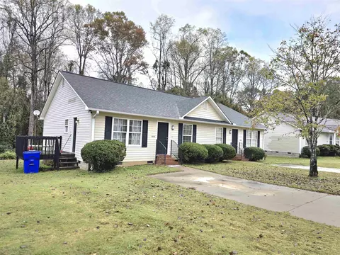 143 Evvalane Dr, Spartanburg, SC 29302