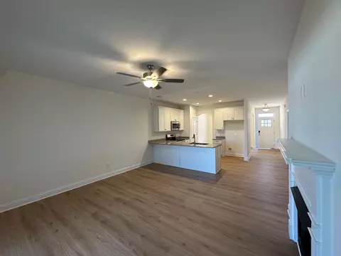 2735 Millhone Dr, Moore, SC 29369 photo 3