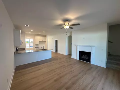 2735 Millhone Dr, Moore, SC 29369 photo 4
