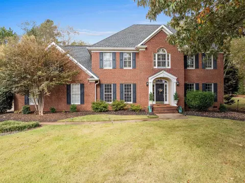 862 Oakcrest Rd, Spartanburg, SC 29301