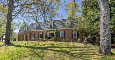 209 Laurel Rd, Greer, SC 29651