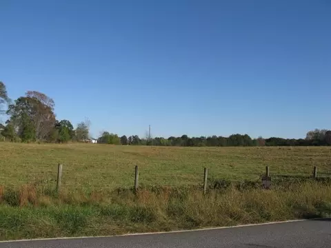 8 Hickory Hollow Road, Inman, SC 29349