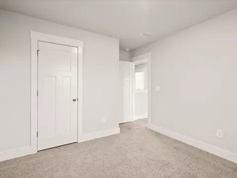 1070 Hillcraft Dr, Greer, SC 29651 photo 27