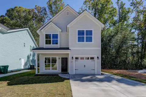 137 Stone Village Ct, Spartanburg, SC 29302