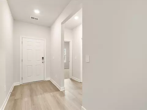 1068 Appalachian Dr, Moore, SC 29369 photo 2
