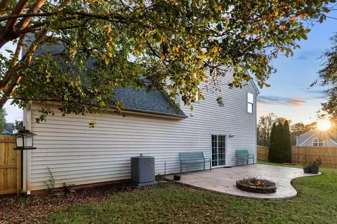 16 Stockbridge Dr, Greer, SC 29650 photo 29