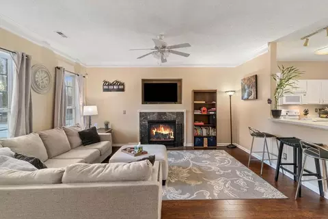 16 Stockbridge Dr, Greer, SC 29650 photo 9