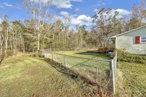 Exterior - 435 Bailey Rd, Buffalo, SC 29321 photo 9 of 10