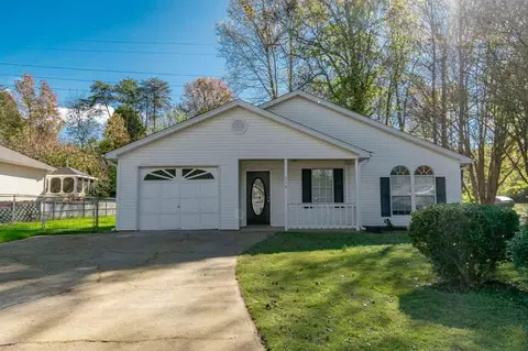 114 Spruce Ave, Greer, SC 29650