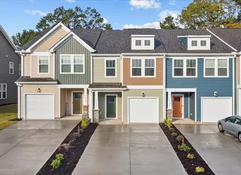 1210 Cherry Orchard Rd, Moore, SC 29369