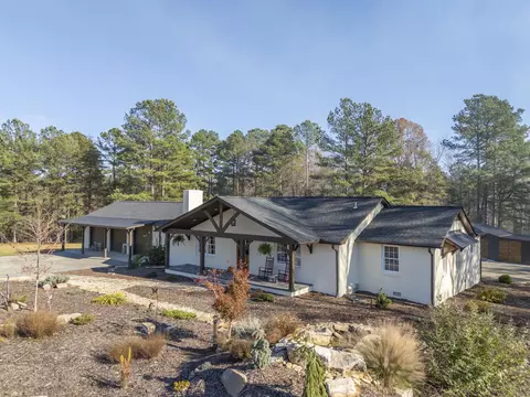 125 Pine Trce, Campobello, SC 29322