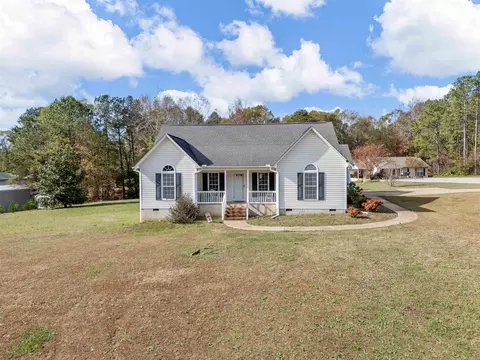 725 Judy Ann Ct, Inman, SC 29349