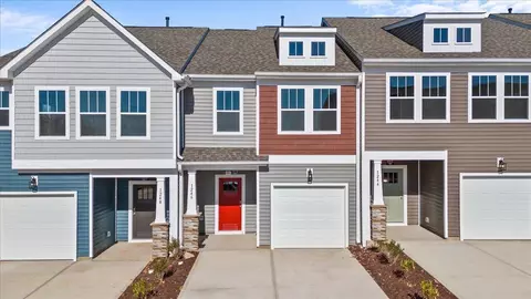 1246 Cherry Orchard Rd, Moore, SC 29369