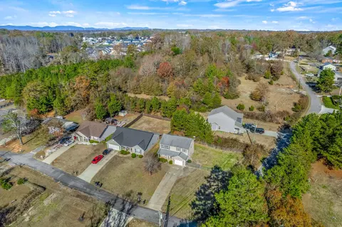 476 Barton St, Duncan, SC 29334 photo 39
