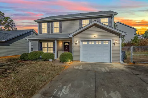 476 Barton St, Duncan, SC 29334