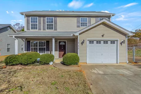 476 Barton St, Duncan, SC 29334 photo 4