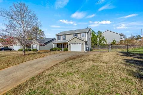 476 Barton St, Duncan, SC 29334 photo 2