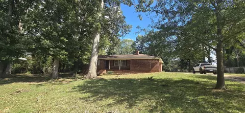 201 Clarke Stream Dr, Anderson, SC 29621