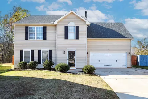 513 Flanders Ct, Greenville, SC 29607