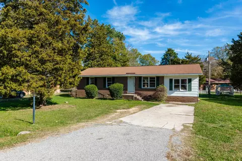 529 Roundtree Cir, Chester, SC 29706