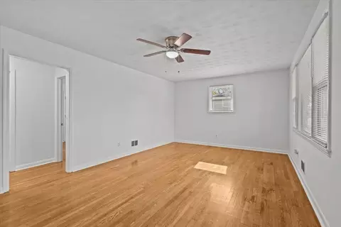 103 Tower Dr, Moore, SC 29369 photo 2