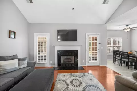 230 Glen Crest Dr, Moore, SC 29369 photo 7