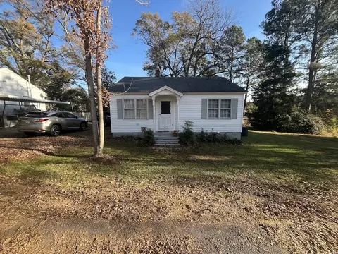 403 Thompson St, Gaffney, SC 29340