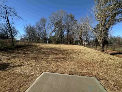 156 E Third St, Gaffney, SC 29340 photo 10