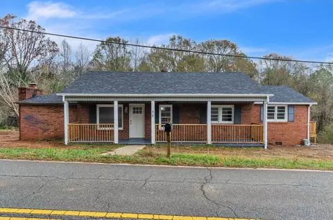610 Coopertown Rd, Spartanburg, SC 29307