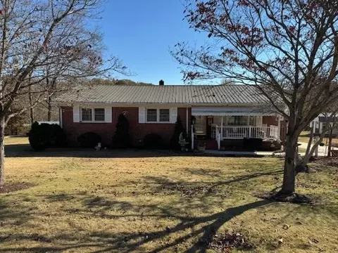 229 Bennett St, Union, SC 29379