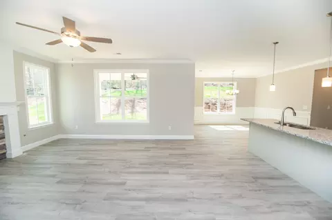 741 Pearson Town Rd, Moore, SC 29369 photo 2