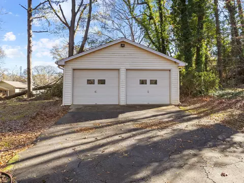 151 Brookhaven Dr, Moore, SC 29369 photo 3