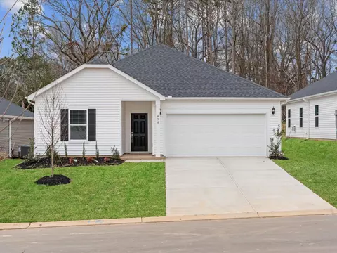 438 Harben Dr, Woodruff, SC 29388