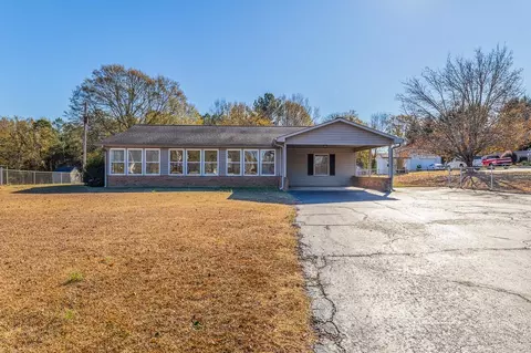 1702 Sj Workman Hwy, Woodruff, SC 29388